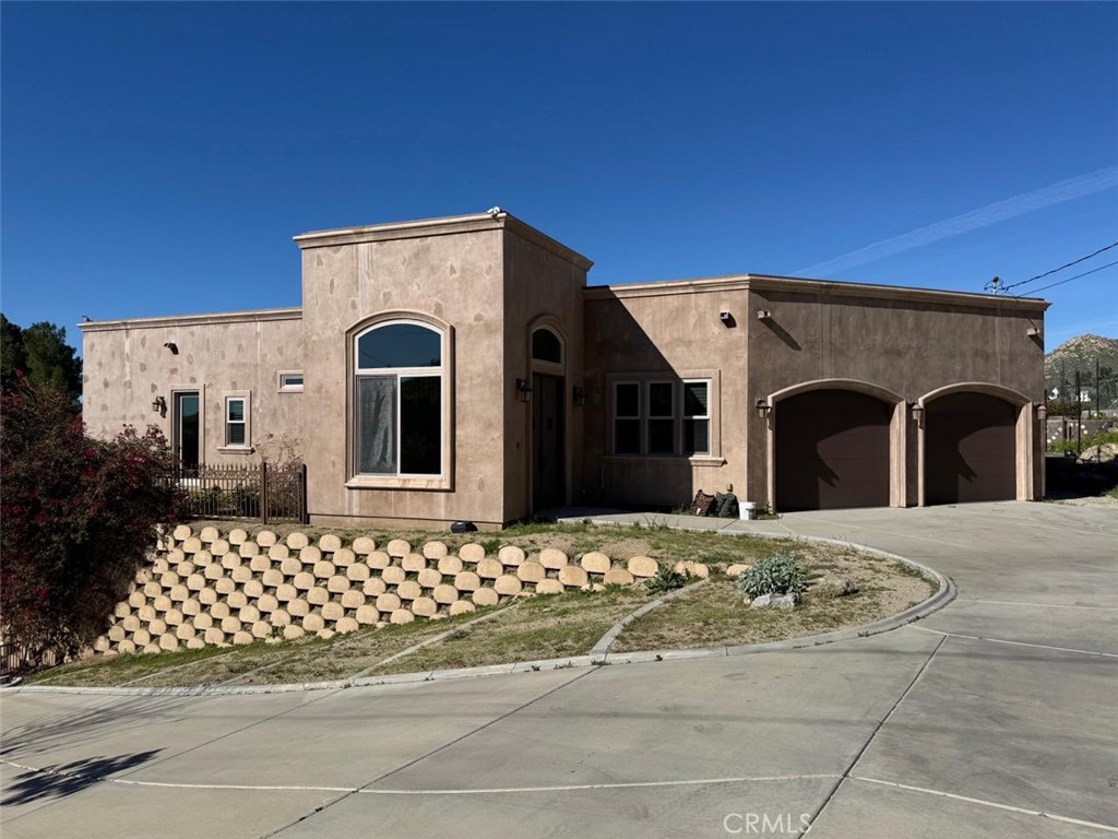 3000 Galaxie Heights Property Photo