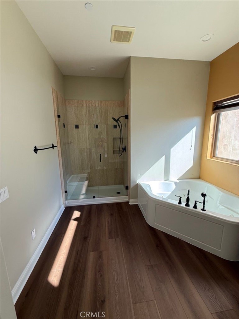 3000 Galaxie Heights Property Photo 12