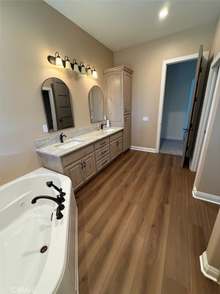 3000 Galaxie Heights Property Photo 18