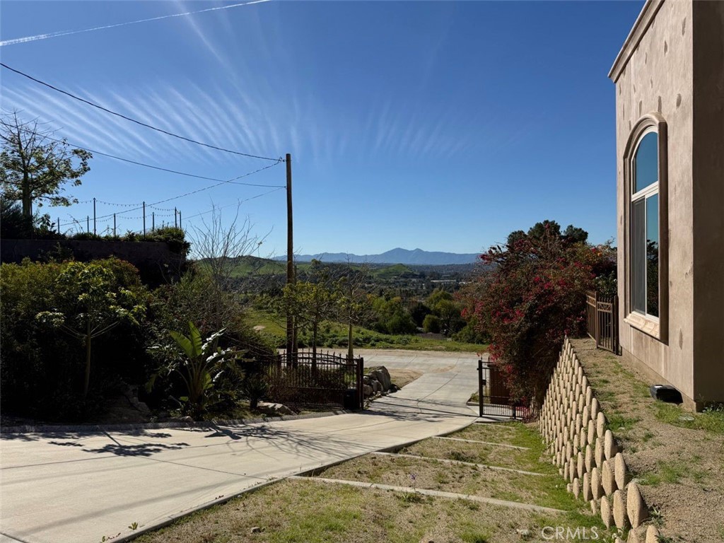 3000 Galaxie Heights Property Photo 39