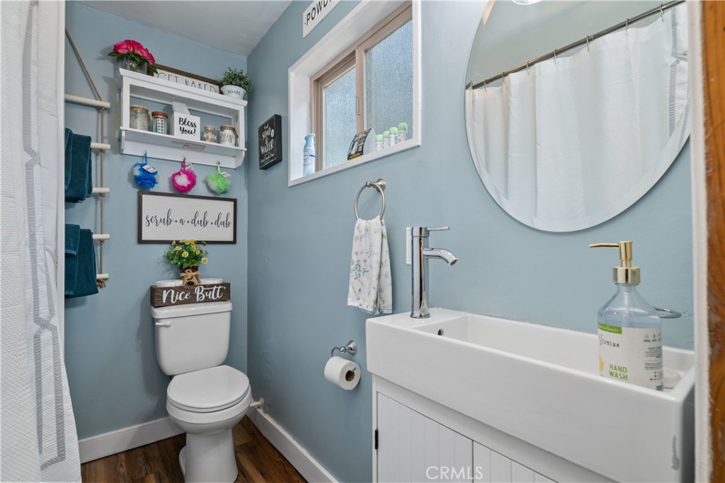 42955 Encino Property Photo 17