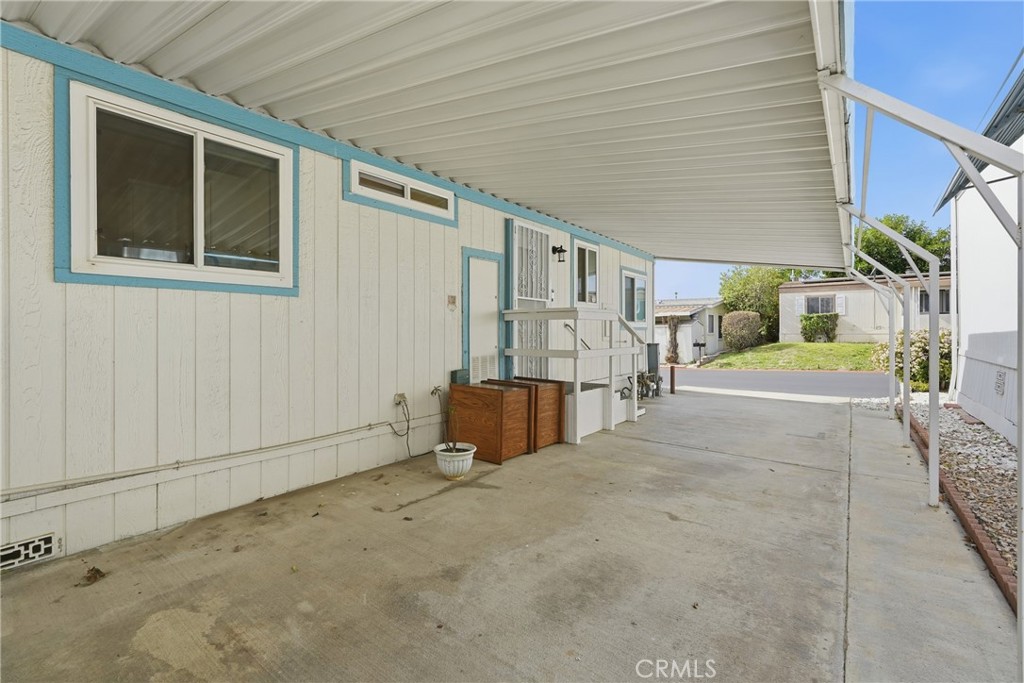 1456 E Philadelphia Street 275 Property Photo 25