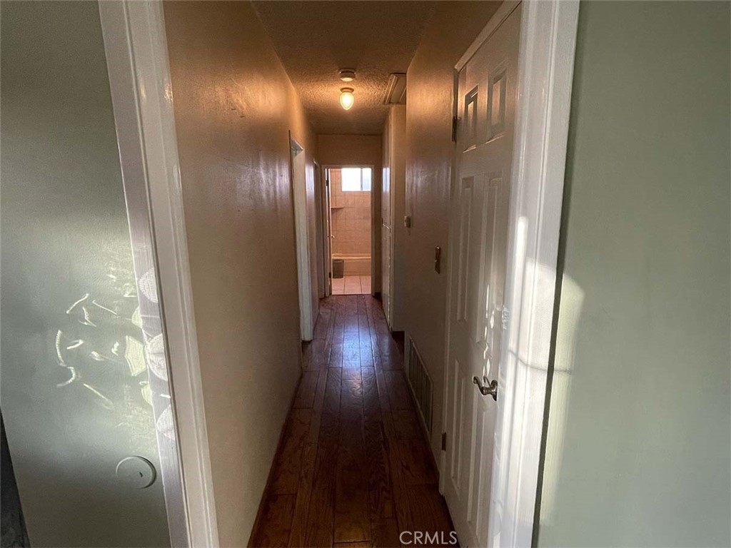 514 N Balton Avenue Property Photo 25
