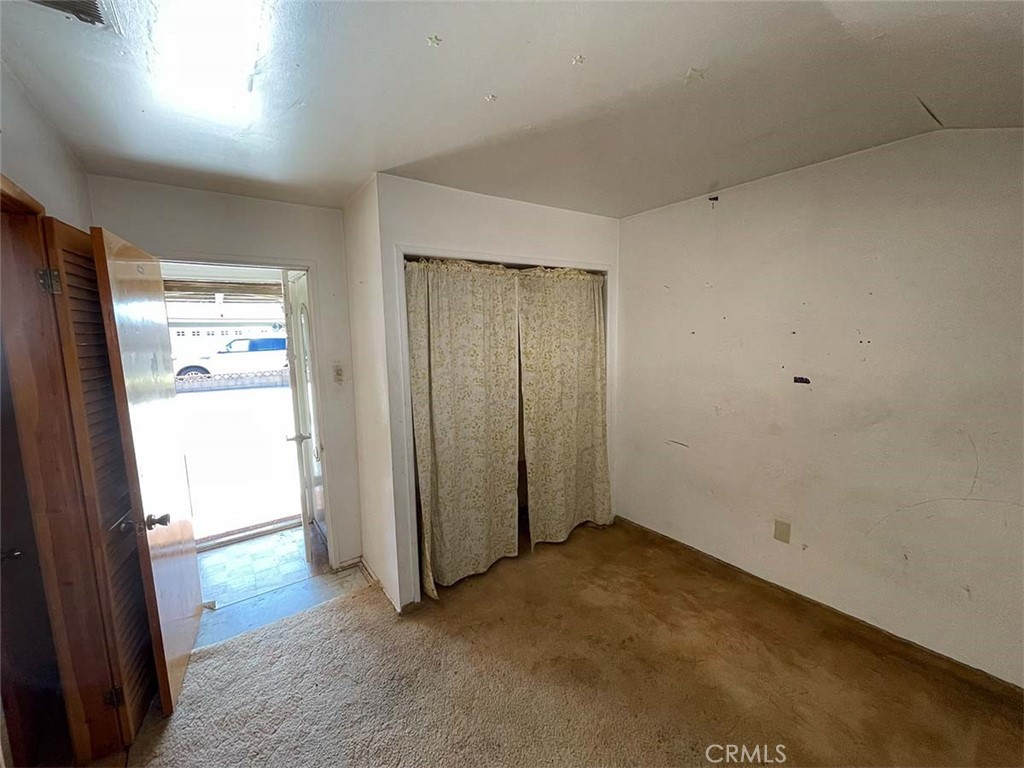 514 N Balton Avenue Property Photo 73