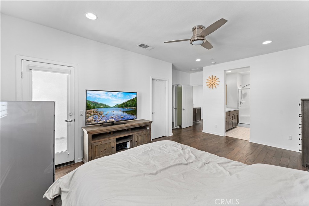 843 Sunburst Way Property Photo 13
