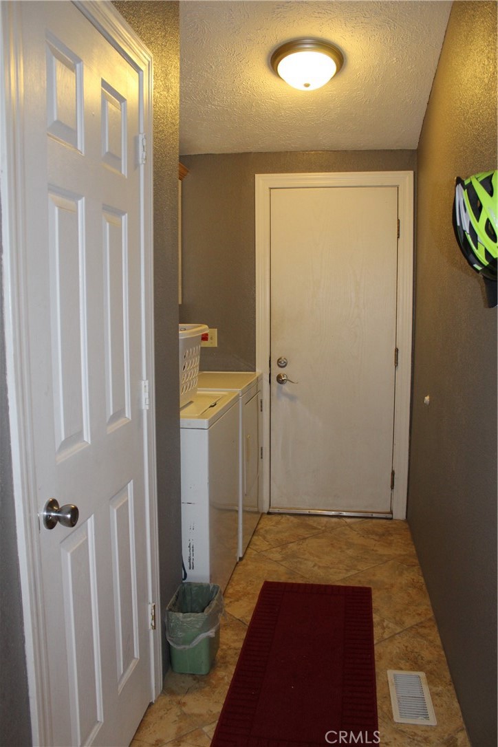 150061 Seminole Trail Property Photo 11