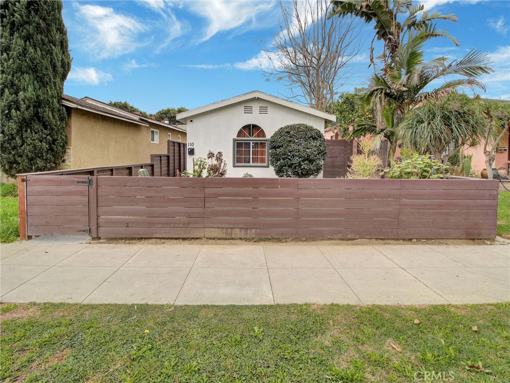 110 W Forhan Street Property Photo 1