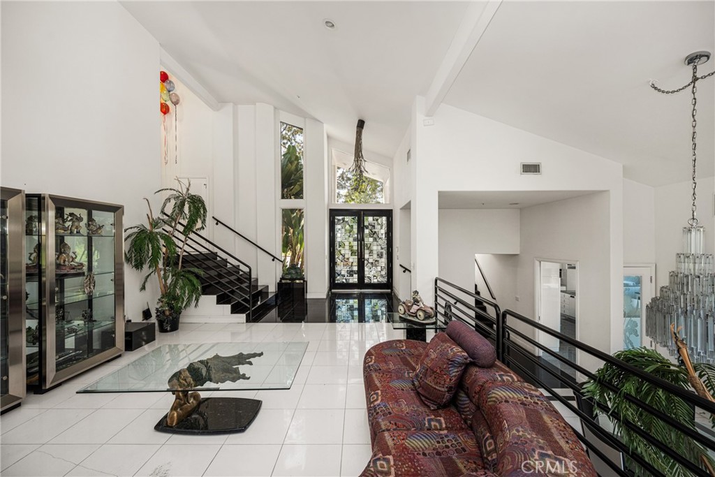 2820 Shadow Canyon Drive Property Photo 15