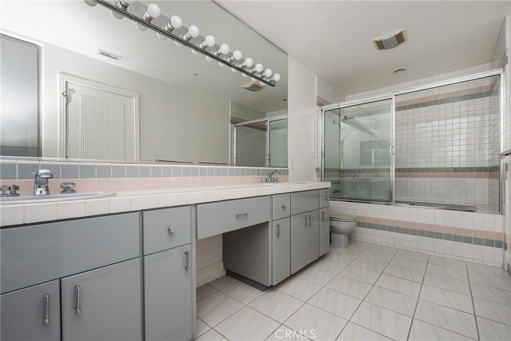 2820 Shadow Canyon Drive Property Photo 44