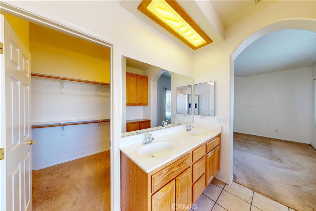 14915 Ramona Road Property Photo 24