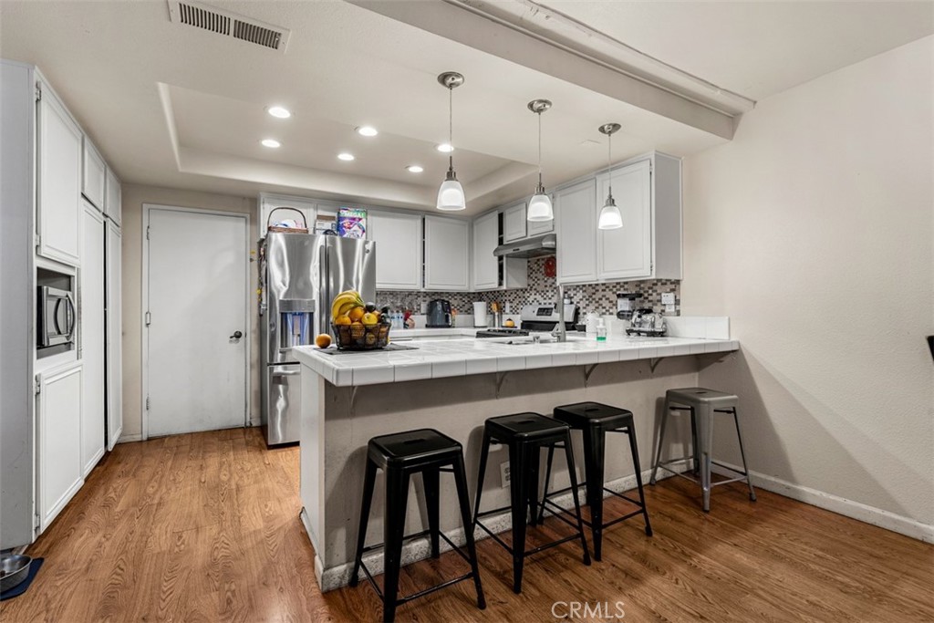 2502 N Tustin C Property Photo 4