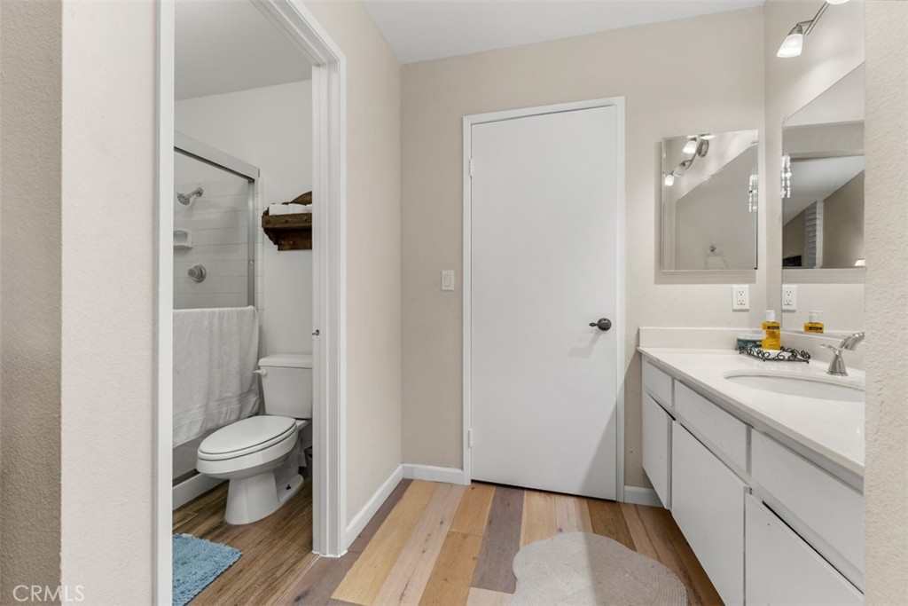 2502 N Tustin C Property Photo 21