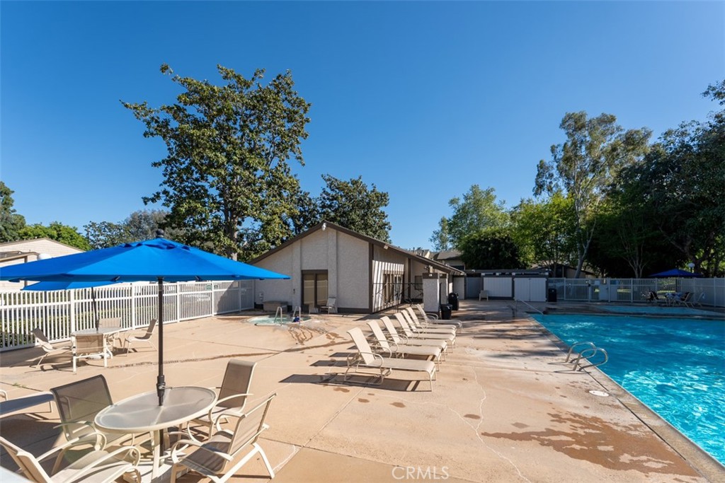 2502 N Tustin C Property Photo 30