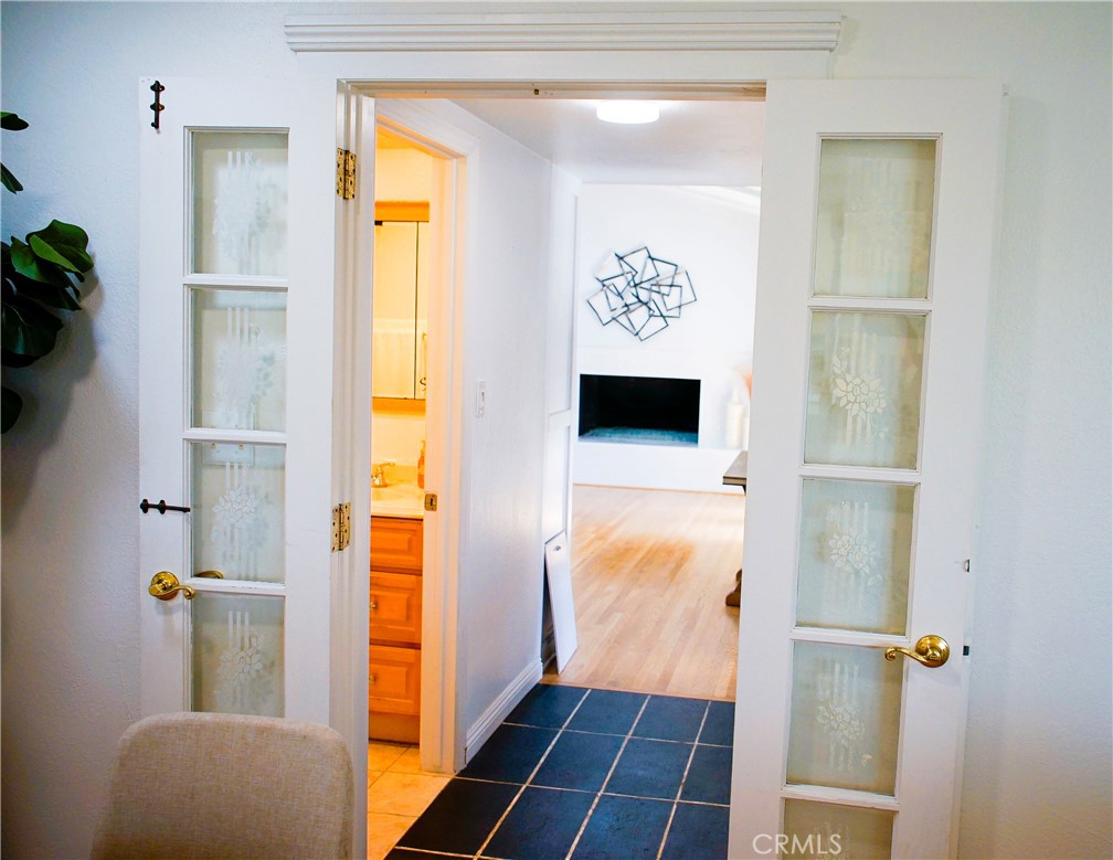 2019 Valencia Property Photo 11
