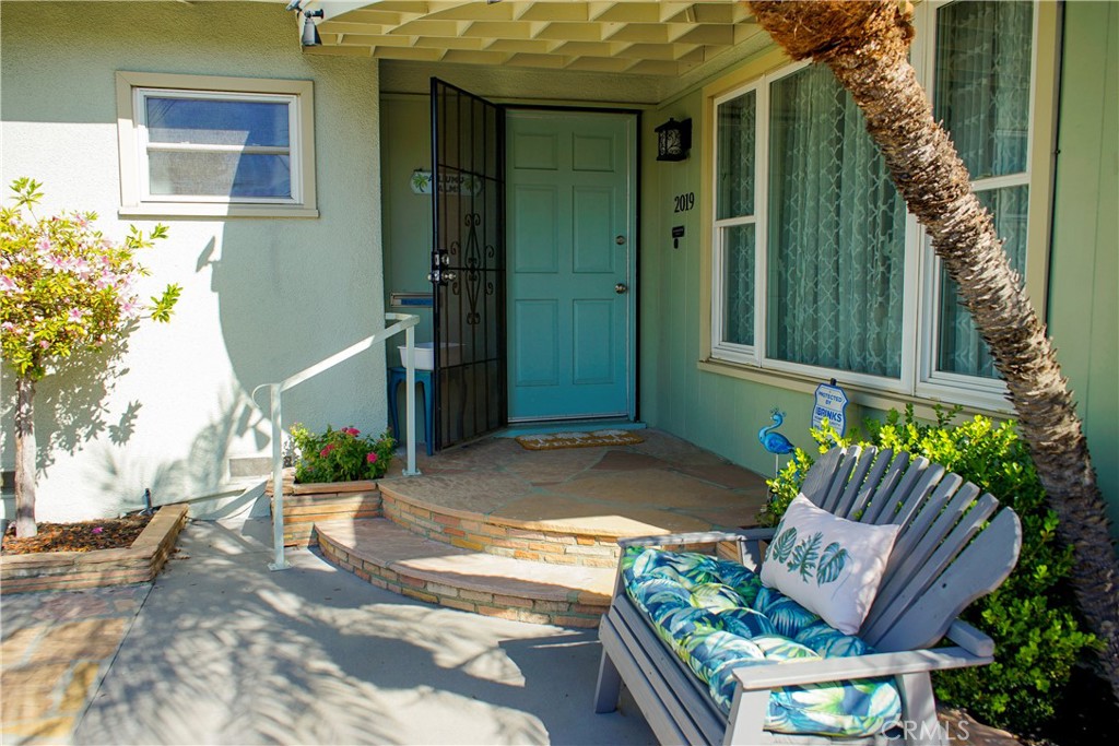 2019 Valencia Property Photo 15