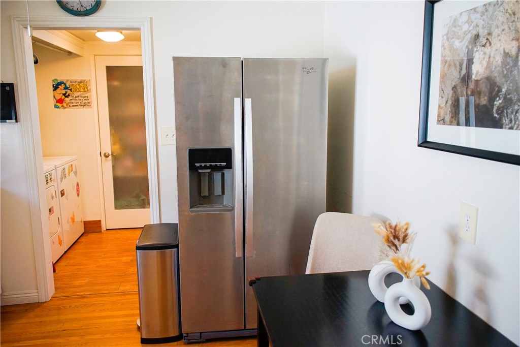 2019 Valencia Property Photo 24