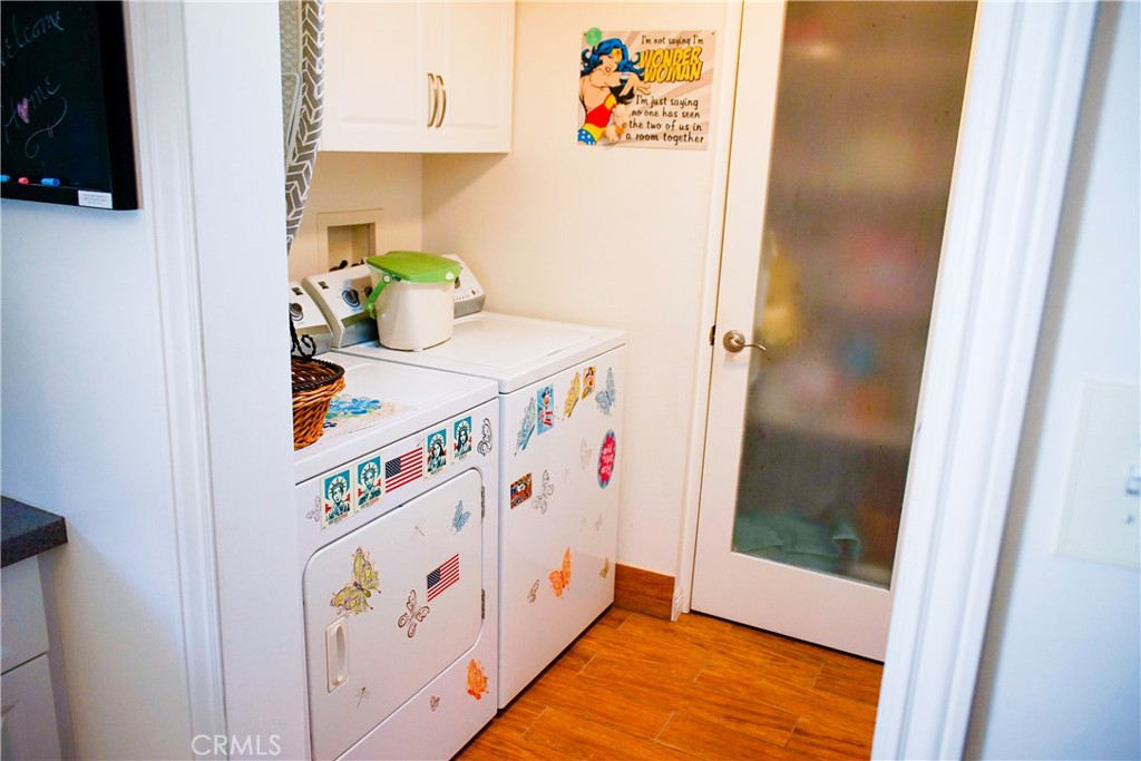 2019 Valencia Property Photo 26