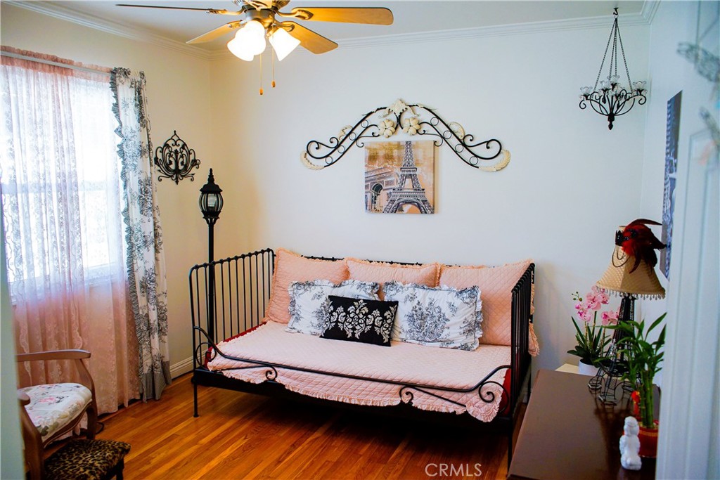 2019 Valencia Property Photo 34