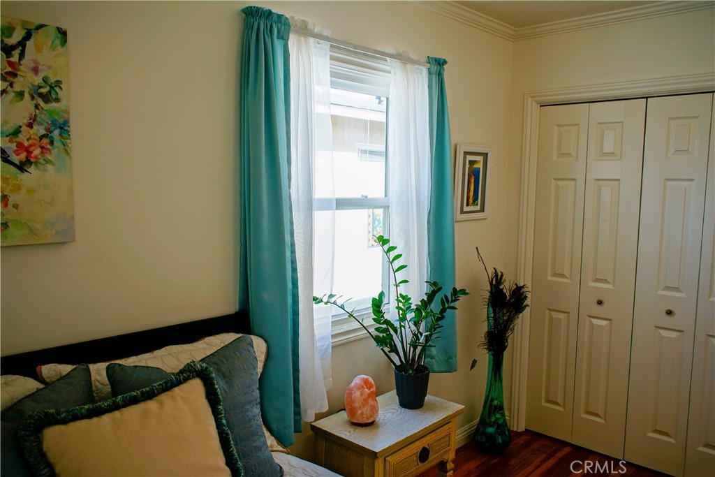 2019 Valencia Property Photo 37