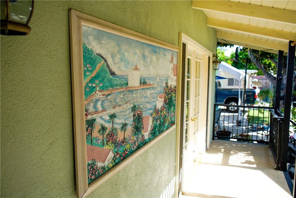 2019 Valencia Property Photo 41