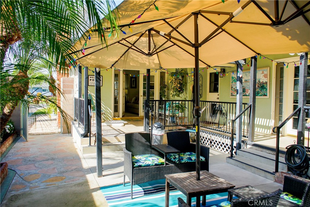 2019 Valencia Property Photo 46
