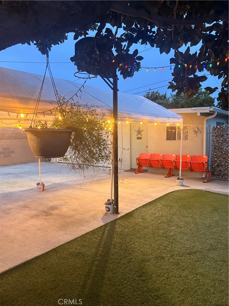 2019 Valencia Property Photo 63