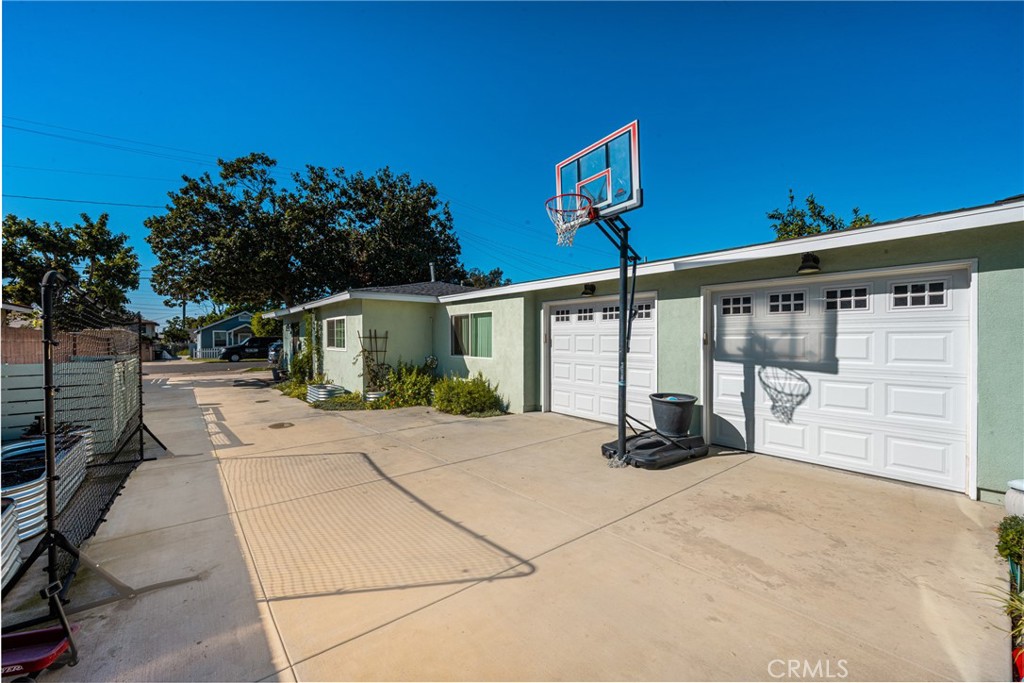 151 S Parker Street Property Photo 32