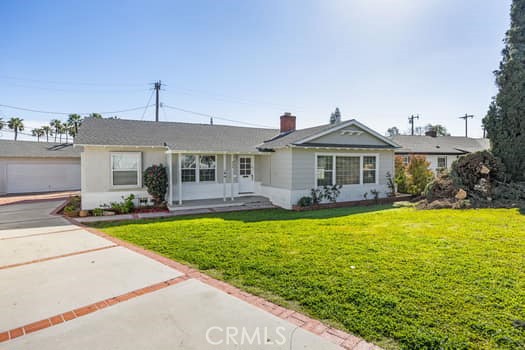 456 El Camino Property Photo 1