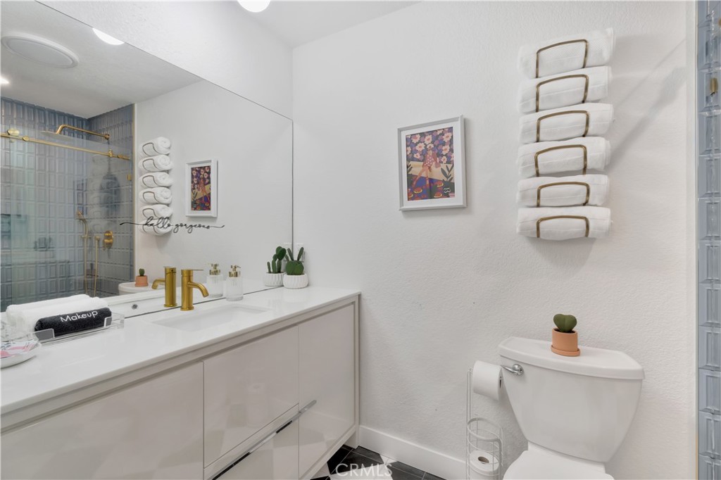 2280 Acacia W Property Photo 17