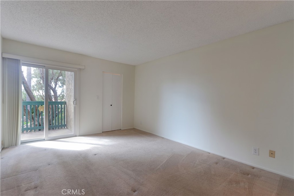 424 N Bellflower 101 Property Photo 10