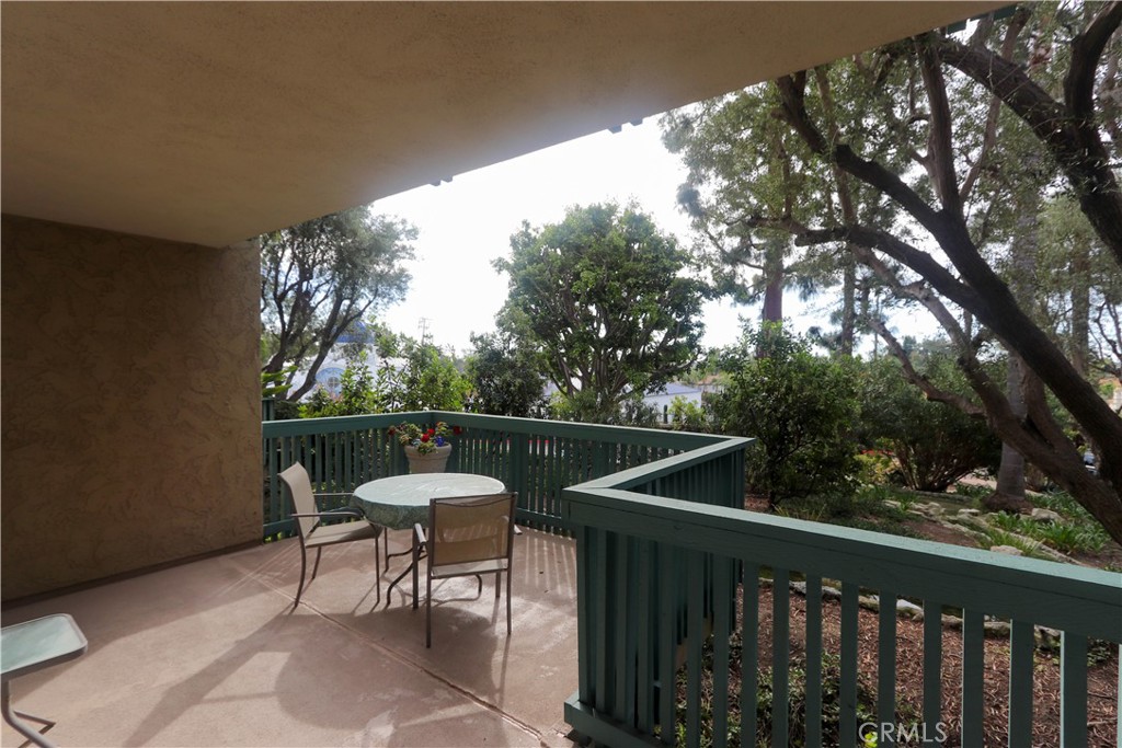 424 N Bellflower 101 Property Photo 13