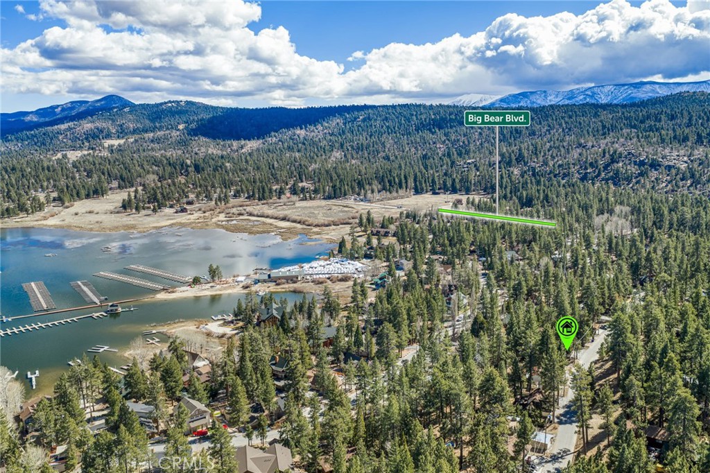 547 Chipmunk Property Photo 2