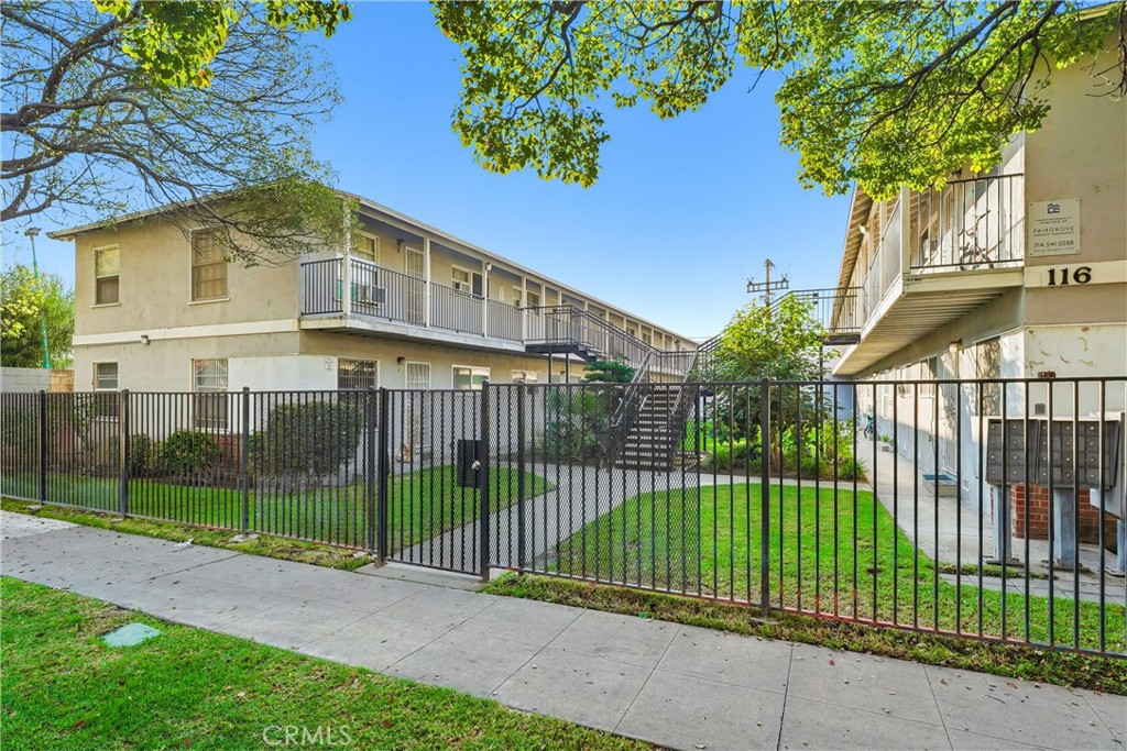 116 S Orange Property Photo 1