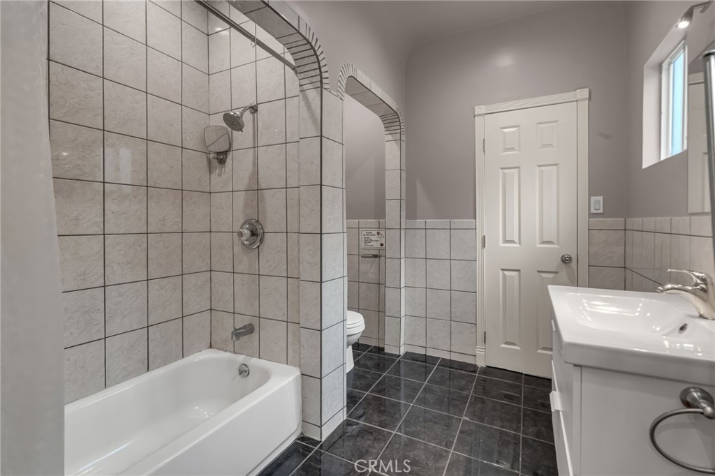 2500 Lincoln Park Ave Property Photo 18