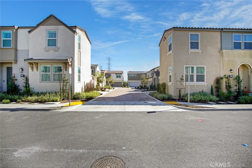 4105 S Sunflower Paseo Property Photo 5