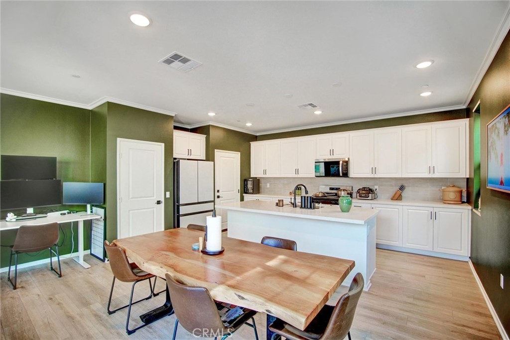 4105 S Sunflower Paseo Property Photo 6