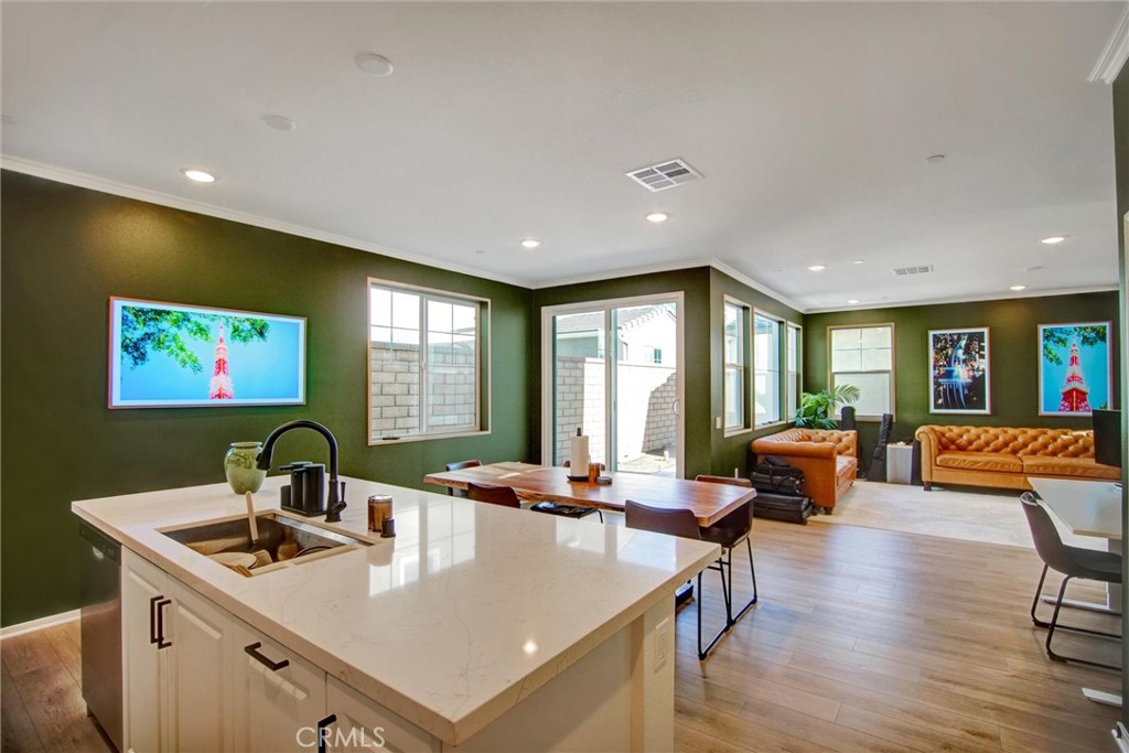 4105 S Sunflower Paseo Property Photo 9