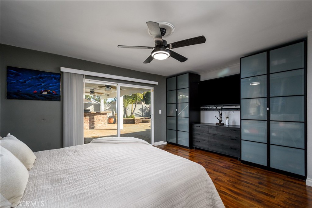 1126 Naples Property Photo 15