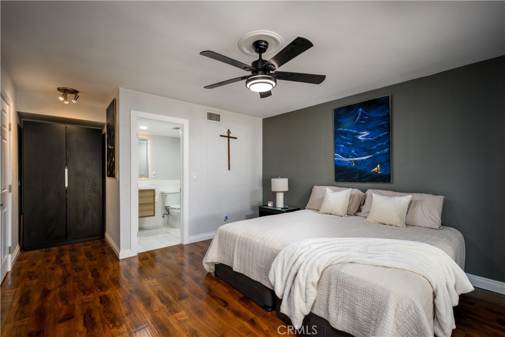 1126 Naples Property Photo 16