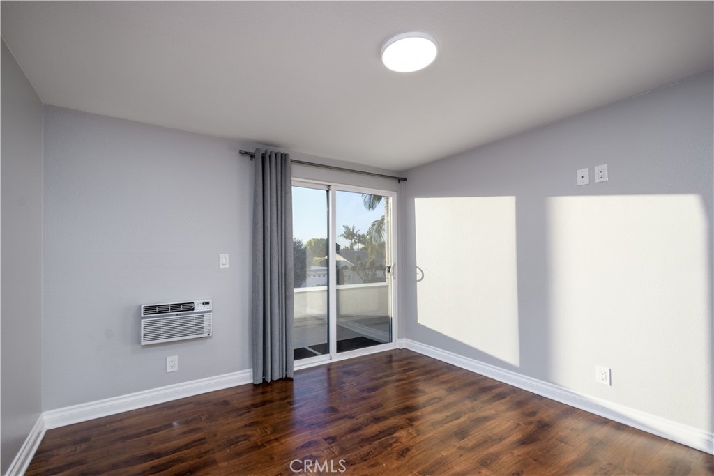 1126 Naples Property Photo 23