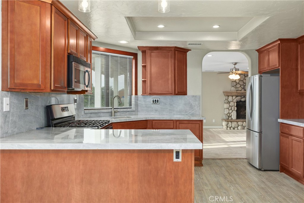 18434 Ramona View Drive Property Photo 15
