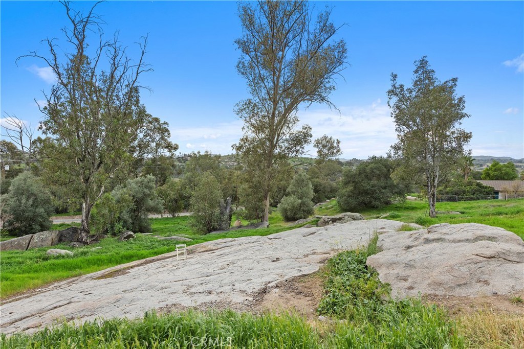 18434 Ramona View Drive Property Photo 41