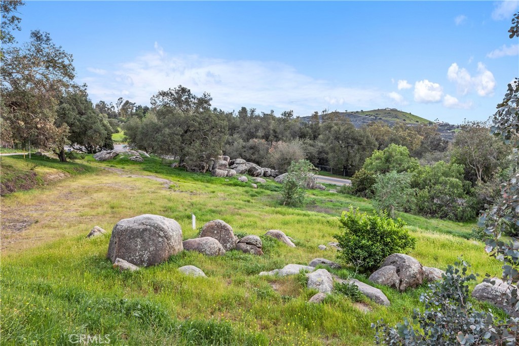 18434 Ramona View Drive Property Photo 42