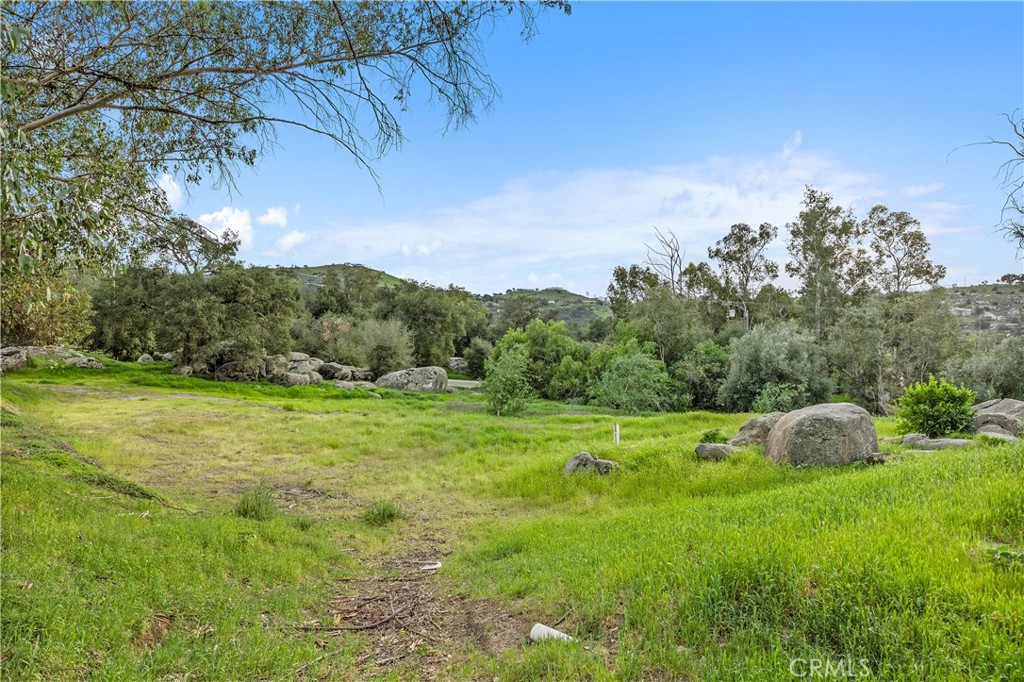 18434 Ramona View Drive Property Photo 45