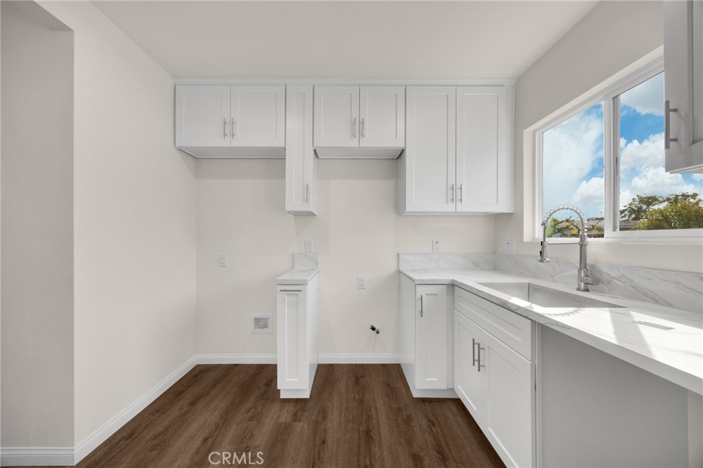 17748 Owen Street Property Photo 4