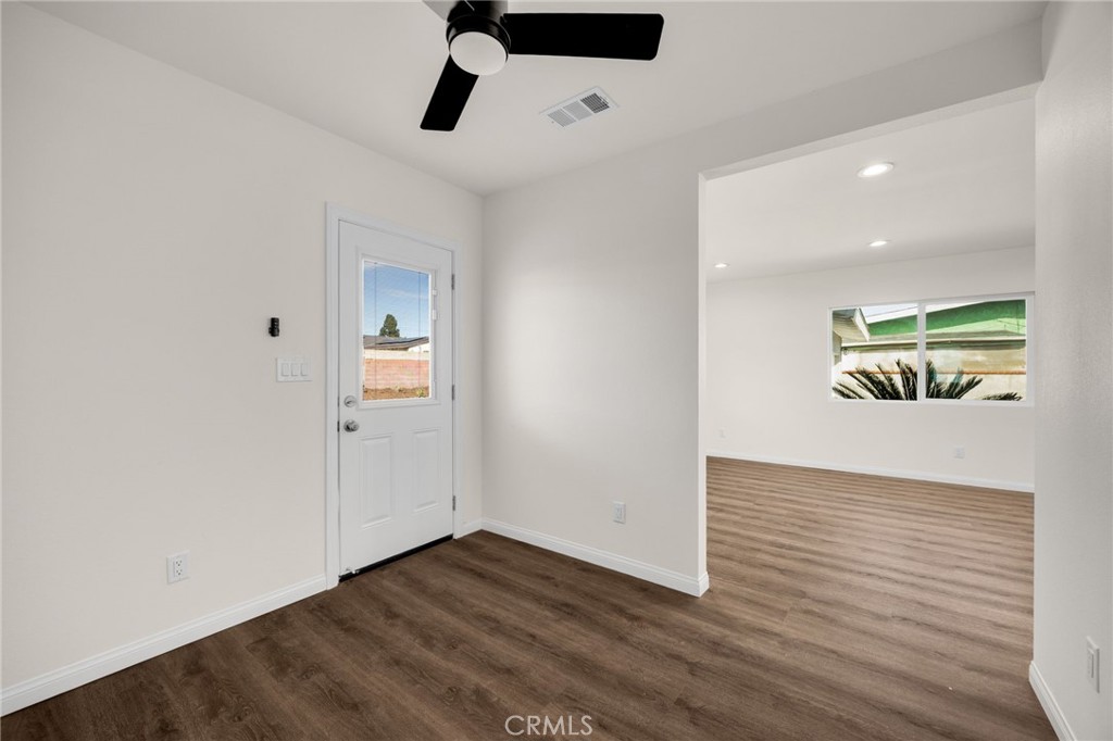 17748 Owen Street Property Photo 12
