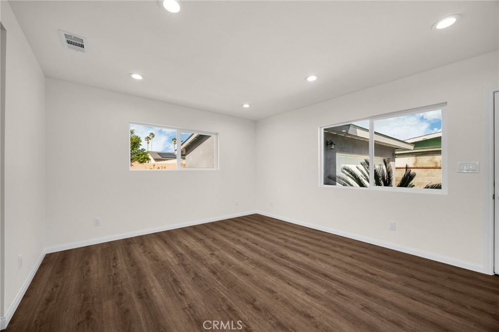 17748 Owen Street Property Photo 24