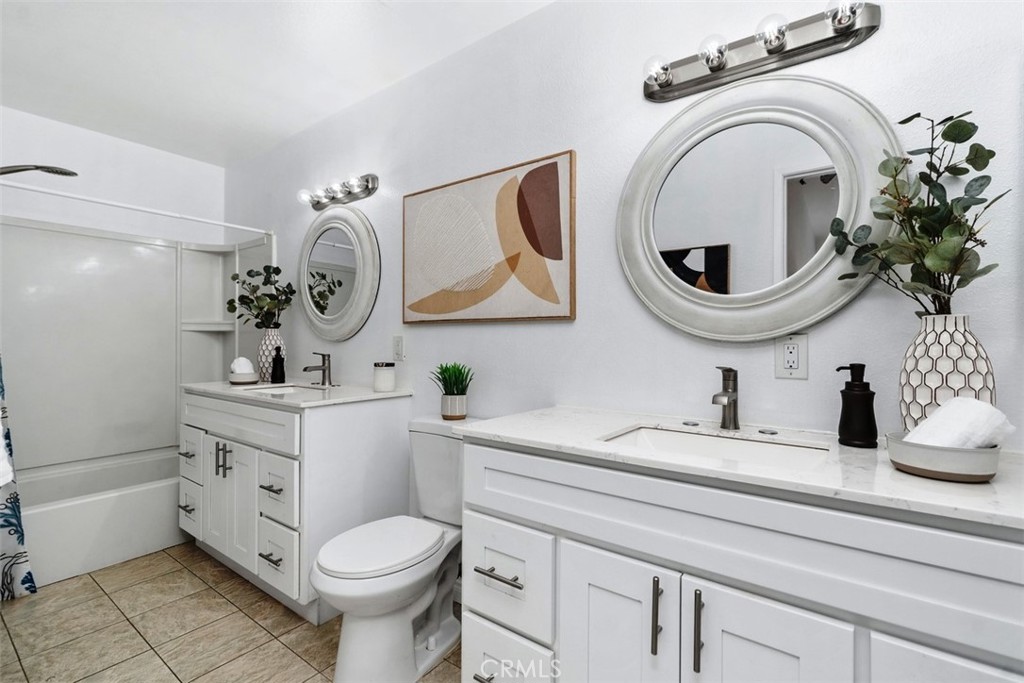 7129 Cerritos Avenue 7 Property Photo 18