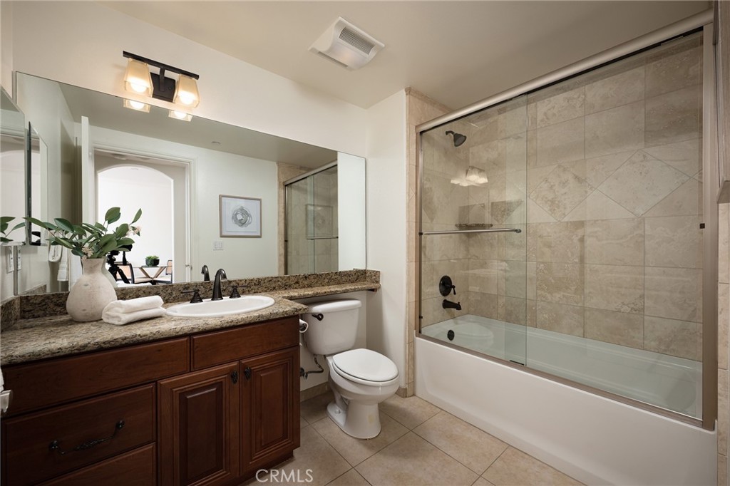 901 Deep Valley Drive 302 Property Photo 17