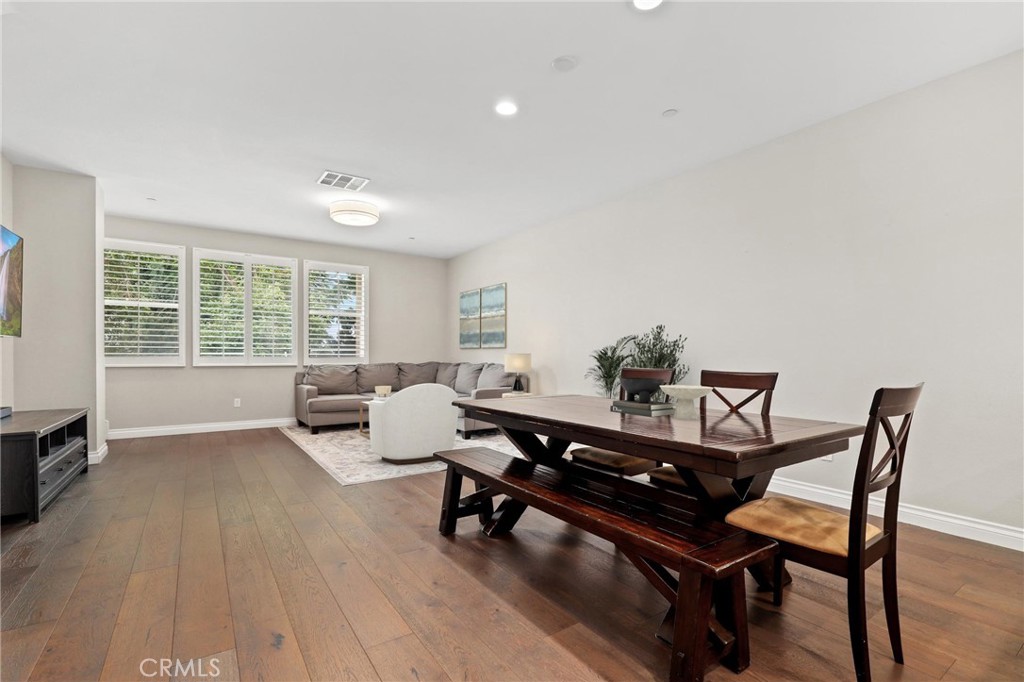 649 W Foothill Boulevard 2 Property Photo 10